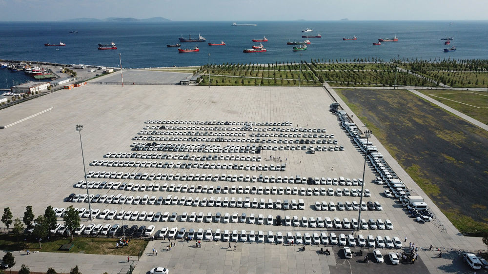 Yenikapı'daki İBB'ye ait yüzlerce araç havadan görüntülendi - Resim: 2