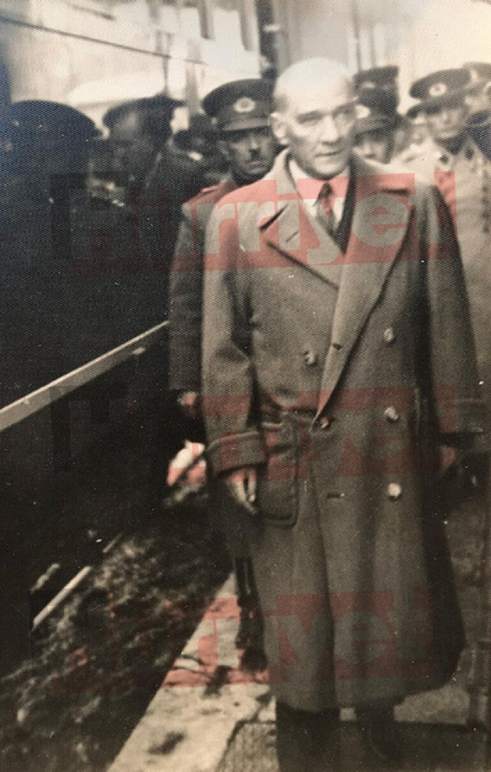 Atatürk’ün daha önce hiç bilinmeyen fotoğrafları ortaya çıktı - Resim: 2