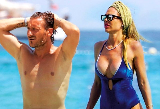 Totti'nin eşi Ilary Blasi'nin plaj görüntüleri sosyal medyayı salladı - Resim: 3