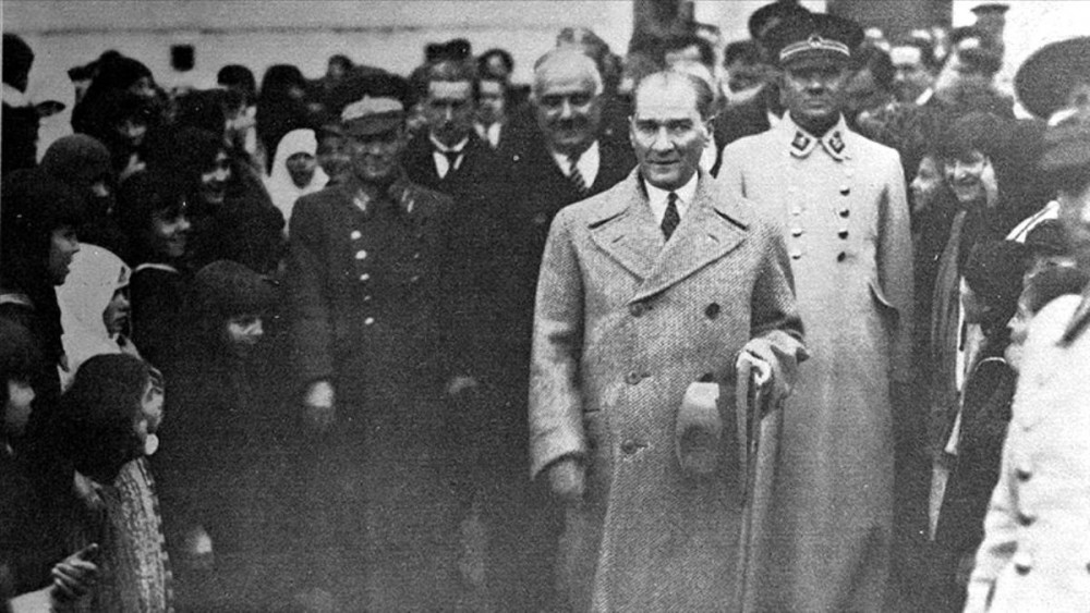 Mustafa Kemal Atatürk’ü saygı ve özlemle anıyoruz - Resim: 1