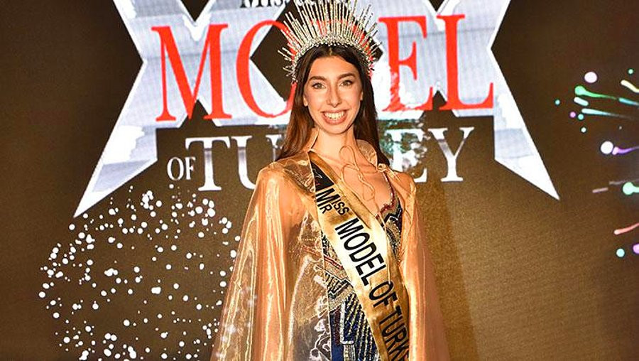 Miss Model of Turkey'de skandal: Yeni kraliçe 16 yaşında - Resim: 3