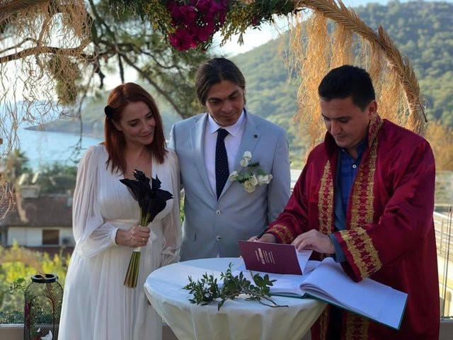 Aylin Aslım flüt sanatçısı Utku Vargı’yla evlendi - Resim: 2