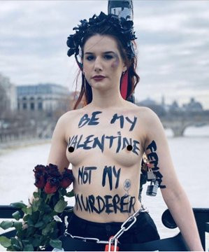 Paris'te Sevgililer Günü'nde üstsüz protesto - Resim: 2