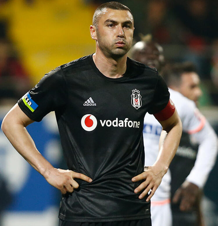 Burak Yılmaz 3.3 milyon TL'lik otomobili için ikinci indirimi bekliyor - Resim: 3