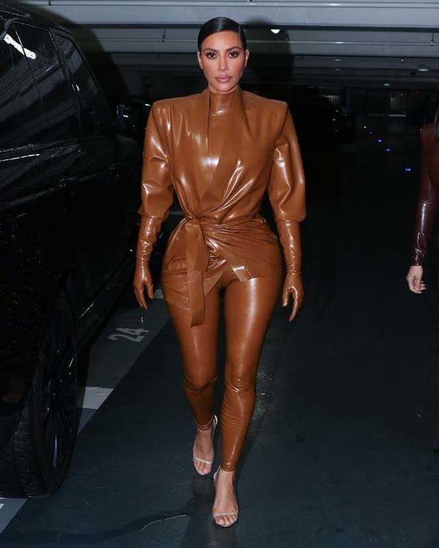 Kim Kardashian’ın lateks merakı! Giymeye devam ederse hasta olacak - Resim: 2