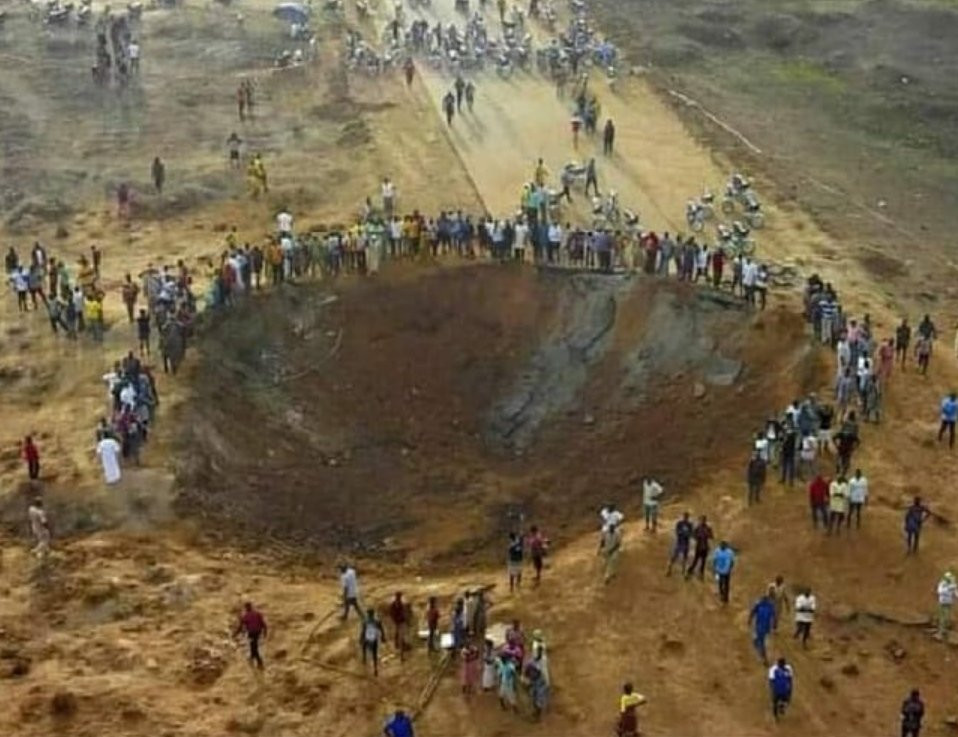 Nijerya'ya Meteor Düştü Haberi Doğru mu? - Resim: 3