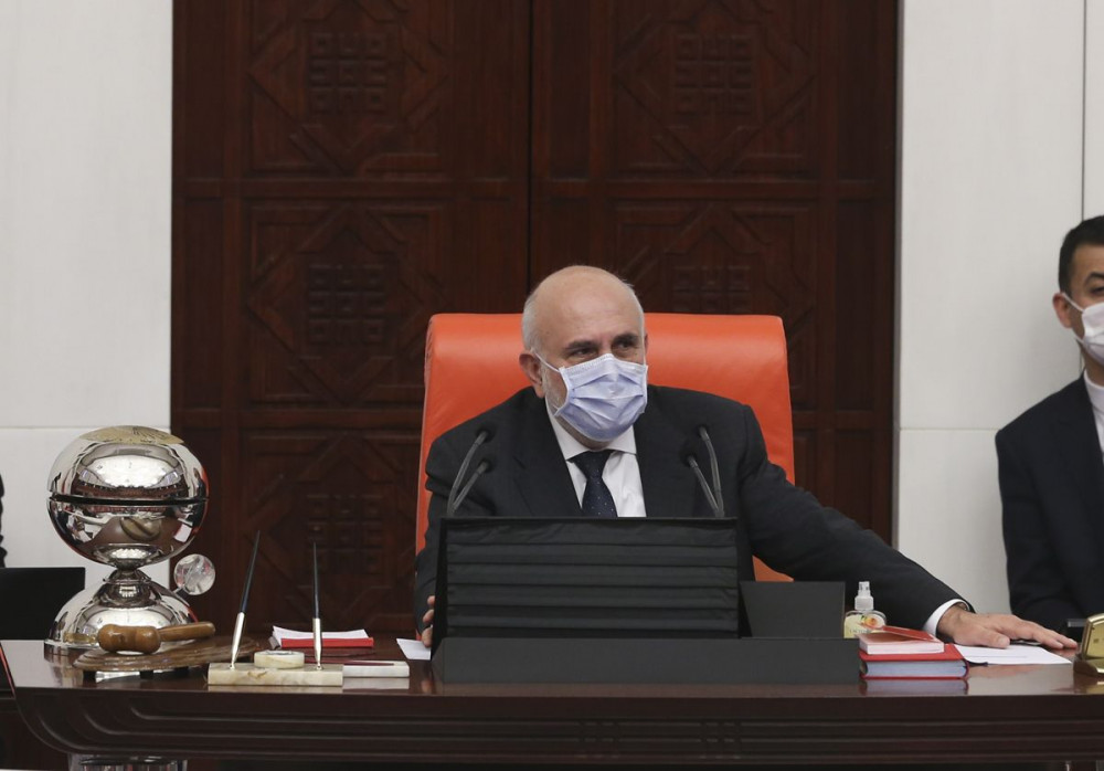 Meclis'te milletvekilleri bir günde 6 bin maske harcıyor - Resim: 1