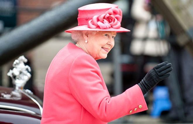 Kraliçe Elizabeth tahttaki 68. yılını kutluyor - Resim: 2