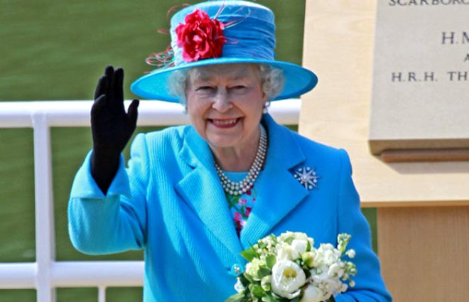 Kraliçe Elizabeth tahttaki 68. yılını kutluyor - Resim: 4
