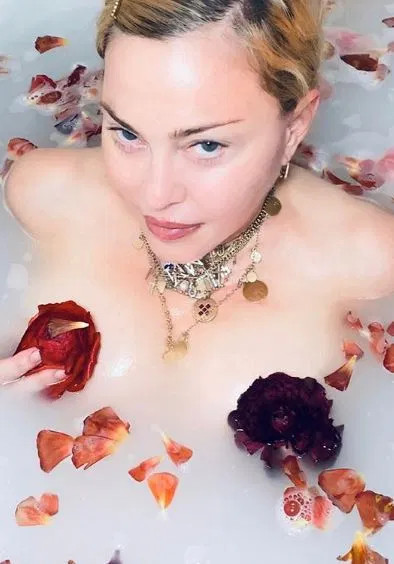 61 yaşındaki Madonna'dan sosyal medyayı karıştıran paylaşım - Resim: 2