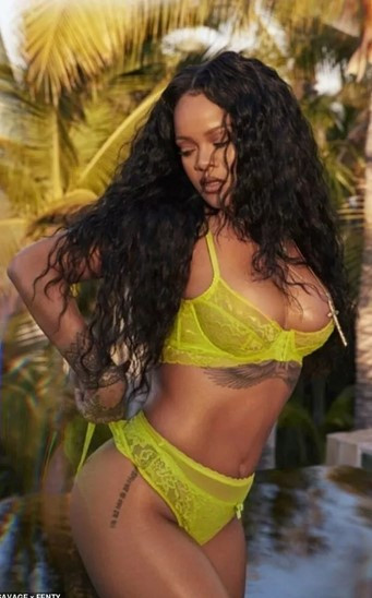 Rihanna'nın iç çamaşırlı pozları olay! Arkasını görenler şaşırdı - Resim: 2
