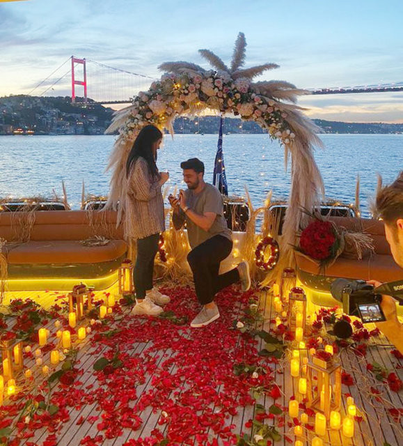 Fenerbahçeli Ozan Tufan'dan sevgilisine evlilik teklifi - Resim: 2