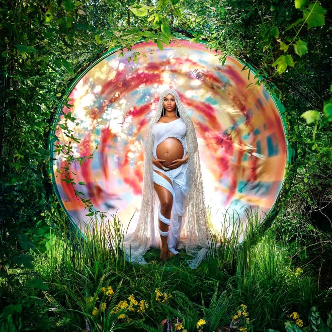 Ünlü şarkıcı Nicki Minaj hamilelik pozlarıyla olay oldu - Resim: 1
