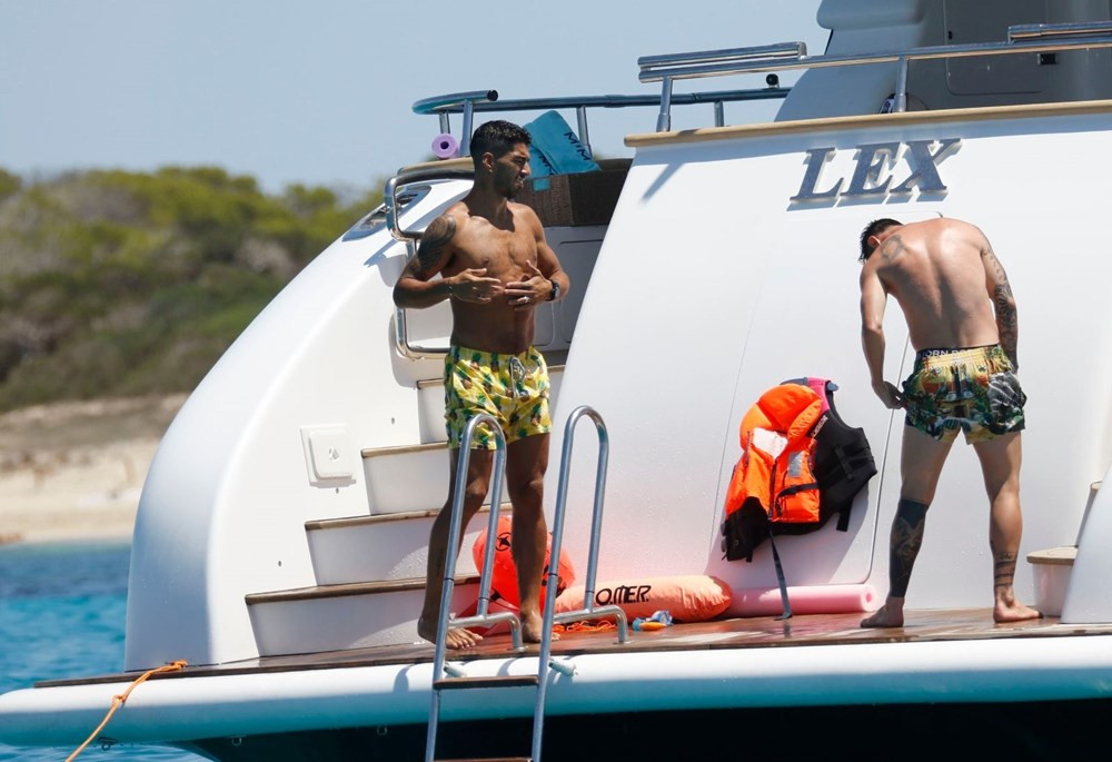 Arjantinli yıldız oyuncu Messi'nin Ibiza'daki romantik tatili - Resim: 2