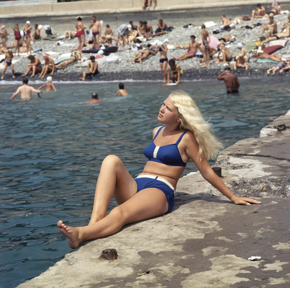5 Temmuz Bikini Günü: Plaj modasının gözdesi bikini 74 yıl önce tanıtıldı - Resim: 1