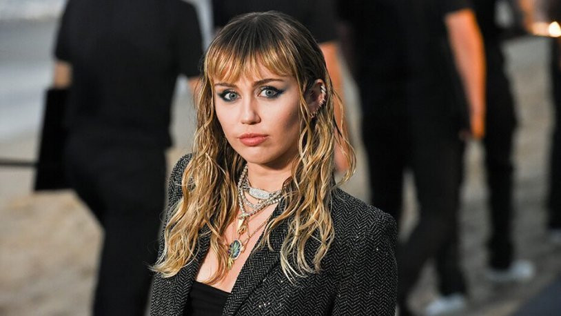 Miley Cyrus’tan bomba itiraf: İlk cinsel deneyim yaşadığım kişi... - Resim: 4