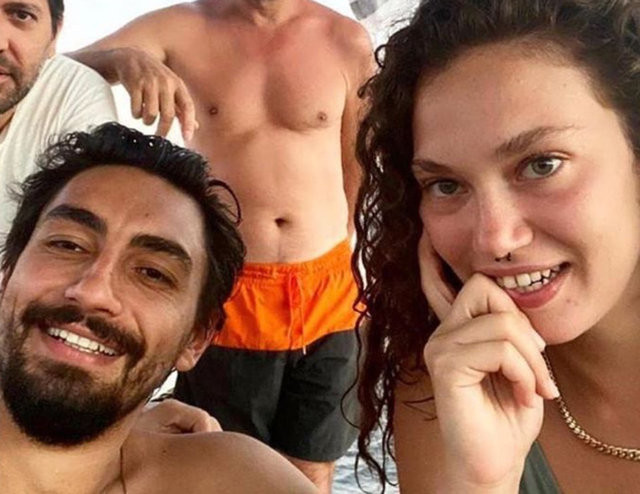 Umut Evirgen ve Melisa Şenolsun'un tatil fotoğrafları ortaya çıktı! - Resim: 2