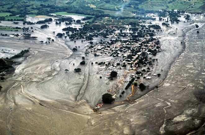 Volkanik enkazın altında kalan Omayra Sanchez'in yürek dağlayan hikayesi - Resim: 3