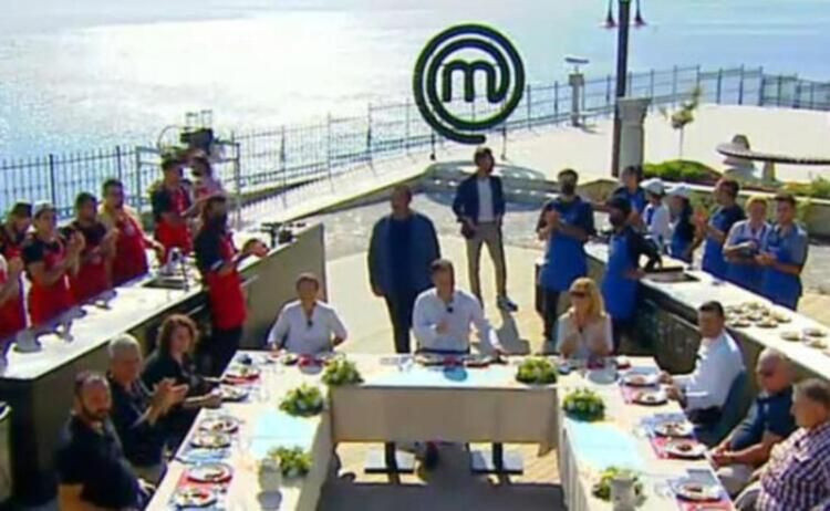 MasterChef'te korkutan anlar: Esra stüdyodan çıkmak zorunda kaldı - Resim: 2