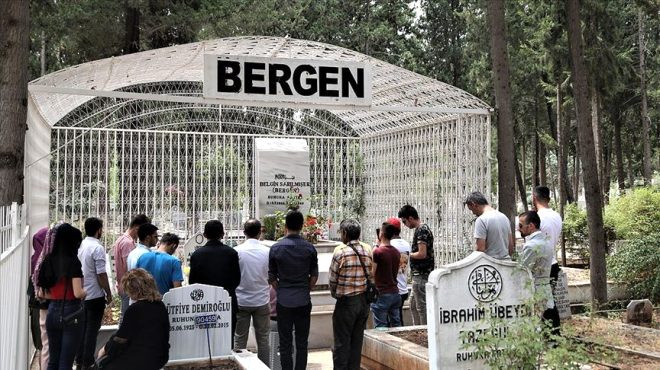 Bergen'in mezarının kafes içinde olma nedeni yürek yaktı! - Resim: 3