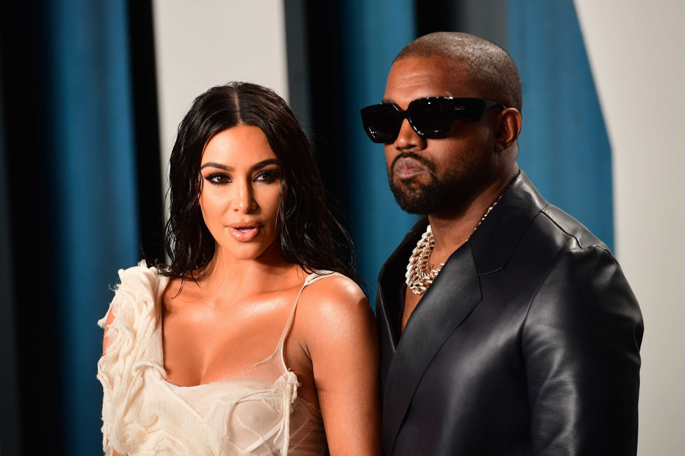 Boşanma Dedikoduları Süren Kim Kardashian’dan Cesur Pozlar - Resim: 4