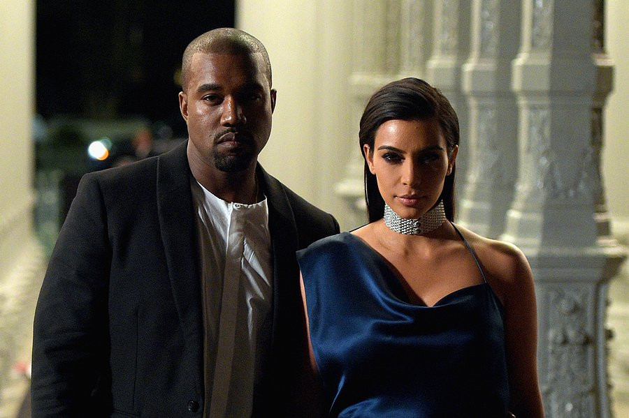 Kanye West Kim Kardashian'ı  Erkek Jeffree Star'la Mı Aldatıyor? - Resim: 1
