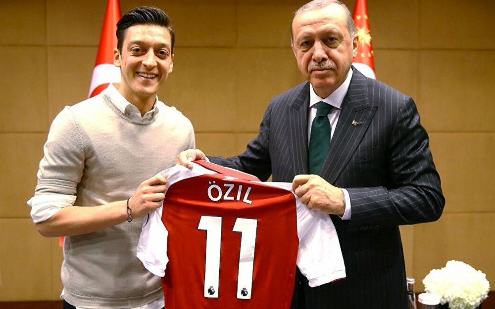 Mesut Özil'in Fenerbahçe'ye Transferinde Cumhurbaşkanı Erdoğan Faktörü - Resim: 1