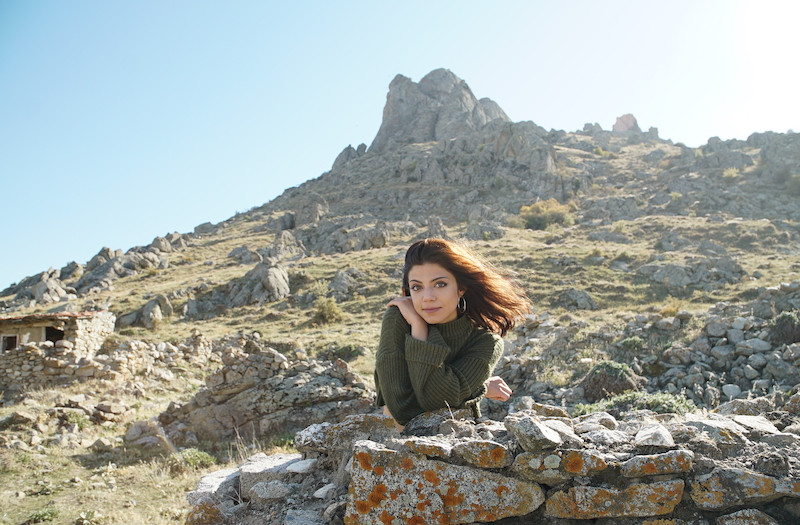 Gönül Dağı'nın Zeynep'i Güliz Aybay: Elif ve Zeynep Kalbi Kırık Çocuklar - Resim: 3