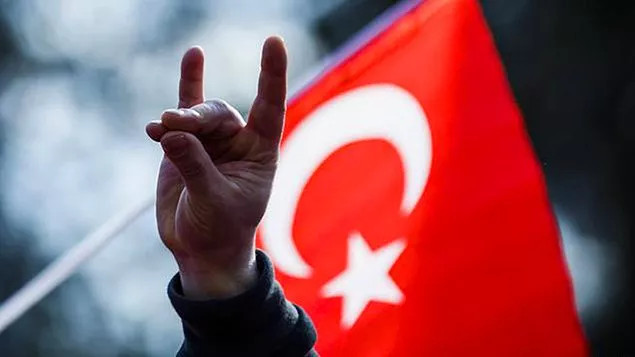 Selvi'den Sosyal Medya Analizi: AKP'liler Facebook CHP'liler Twitter'cı - Resim: 4
