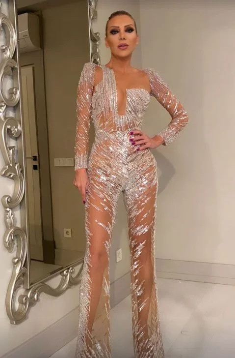 Gülşah Saraçoğlu'nun Transparan Elbiseli TBT Paylaşımları Beğeni Topladı - Resim: 2