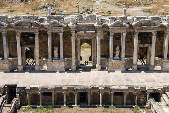 Kraliçe Heranın Şehri: Hierapolis - Resim: 3
