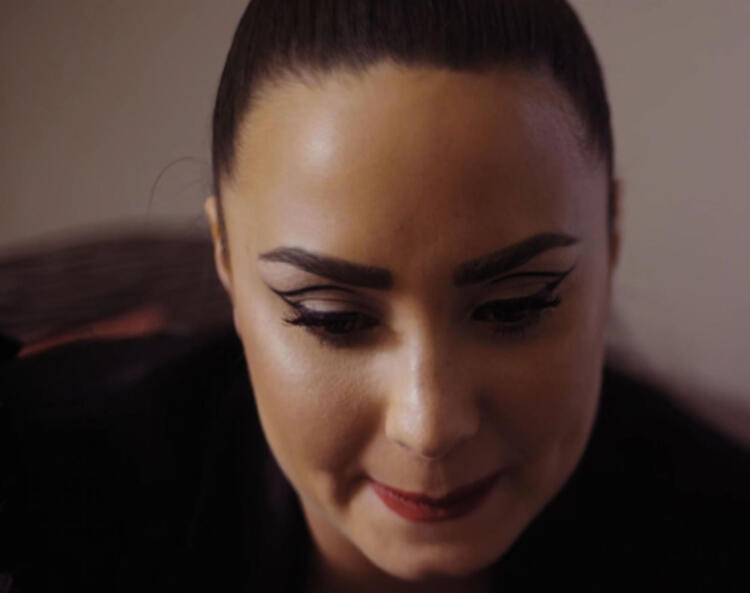 Demi Lovato'dan Yıllar Sonra İtiraf: Tecavüze Uğradım - Resim: 4