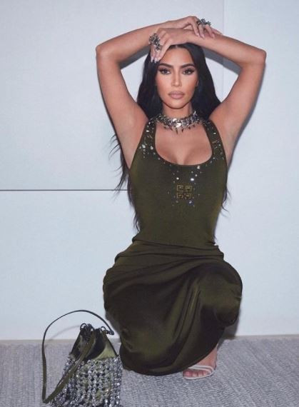 Rapçi Drake Kafayı Kim Kardashian'a Fena Halde Taktı! - Resim: 4