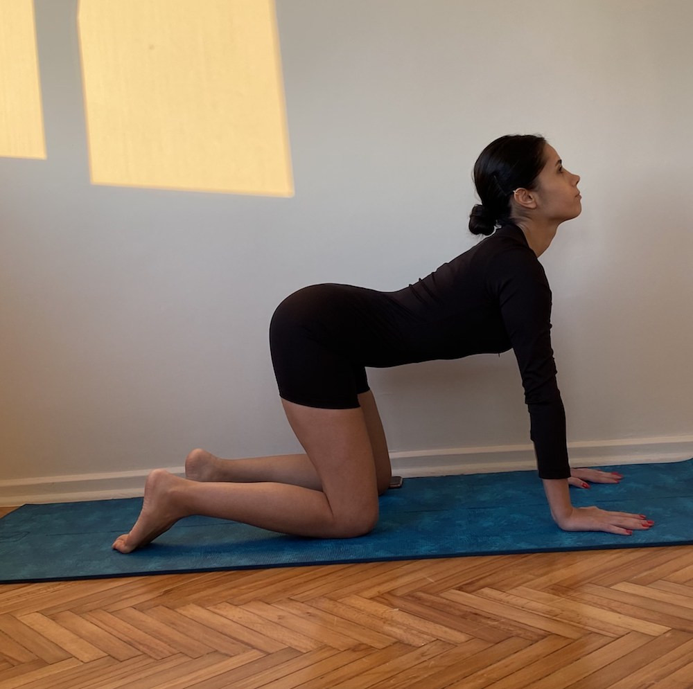 Regl Ağrısını Yoga ile Yenin: Nursever Tepe'den Kadınlara Özel Egzersizler - Resim: 4