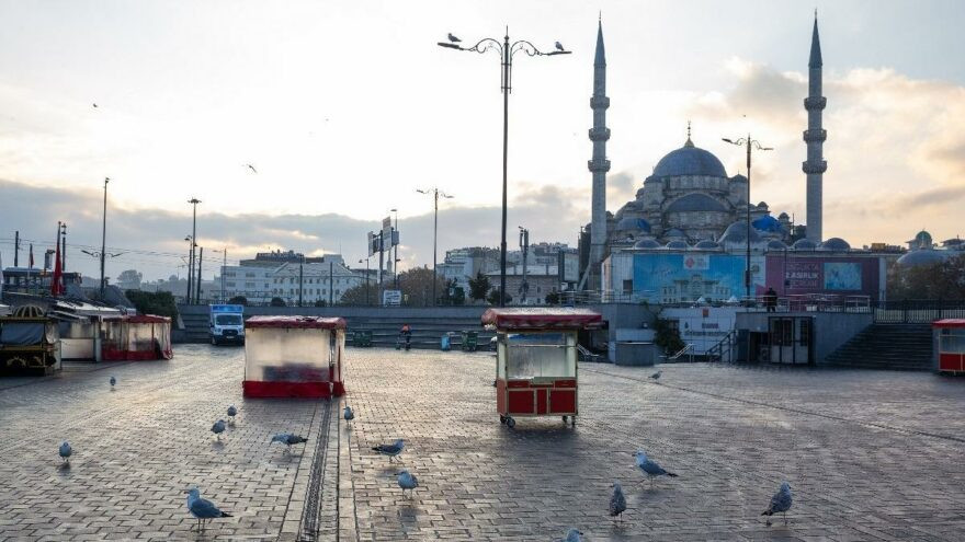 Hafta Sonu Hangi İllerde Sokağa Çıkma Yasağı Uygulanacak? Yasakta Açık Olan Yerler... - Resim: 4