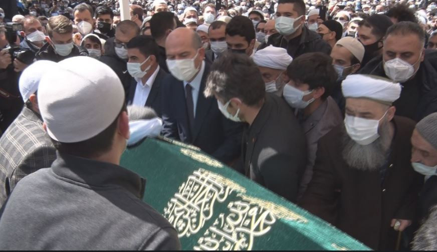 Hüsnü Bayramoğlu'nun Cenazesinde Önlemler Hiçe Sayıldı - Resim: 2