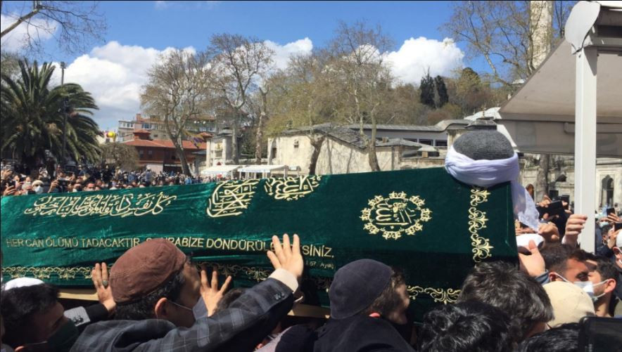 Hüsnü Bayramoğlu'nun Cenazesinde Önlemler Hiçe Sayıldı - Resim: 3