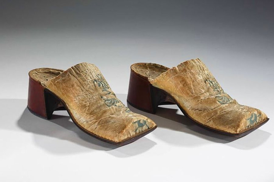 Topuklu Ayakkabıların Şoke Eden Erkeklerden Kadınlara Geçiş Hikayesi - Resim: 2
