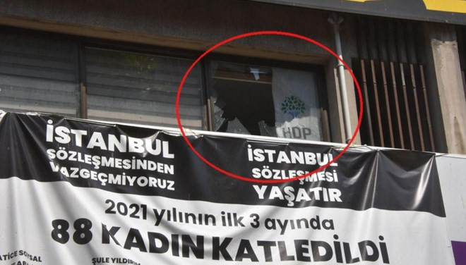 HDP Binasındaki Saldırıda Ölen #DenizPoyraz için Sosyal Medya Ayağa Kalktı - Resim: 1