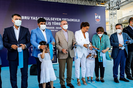 Ebru Yaşar Gülseven Ortaokulu Coşkulu Bir Törenle Açıldı - Resim: 3