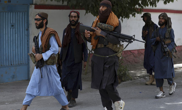 Taliban, CNN Ekibine Canlı Yayında Dehşeti Yaşattı! - Resim: 1