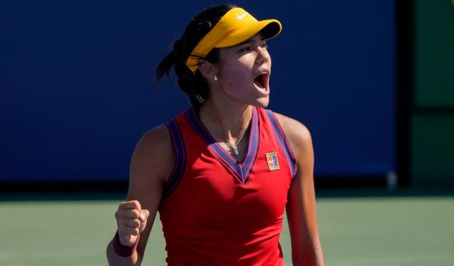 18 Yaşındaki Güzel Tenisçi Raducanu Sharapova'yı Tahttan İndirdi! - Resim: 4
