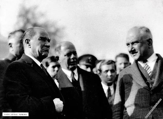 Türkiye'nin Tarihini Belirleyen Tanışma: Atatürk ve Adnan Menderes - Resim: 2