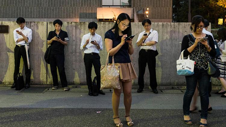 Japonya'da Kimse Evlenmek İstemiyor - Resim: 1