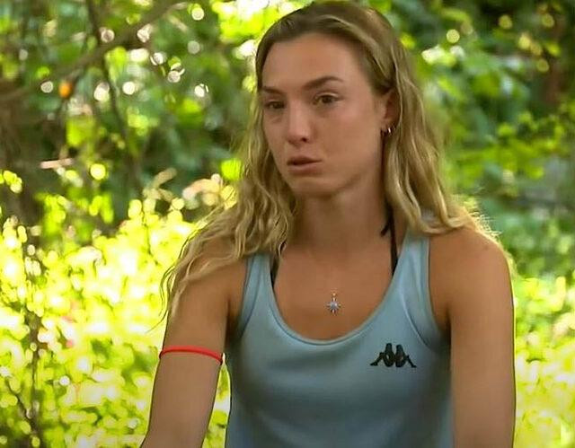 Survivor'da Mert ve Sude Aşkı Ardından Makbule'den Flaş Hamle - Resim: 3