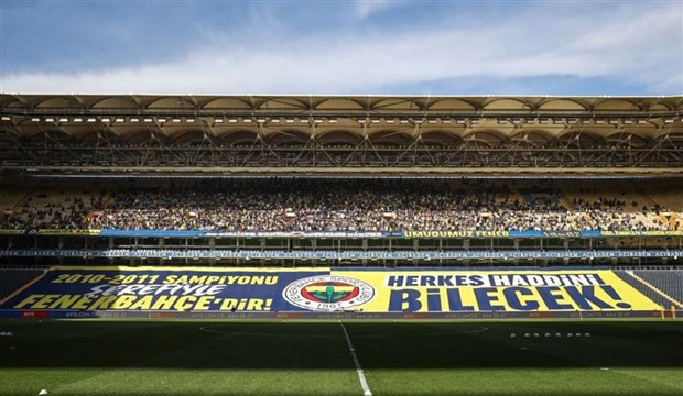 Fenerbahçe İdmanında Trabzonspor'a Gönderme Yaptı - Resim: 3
