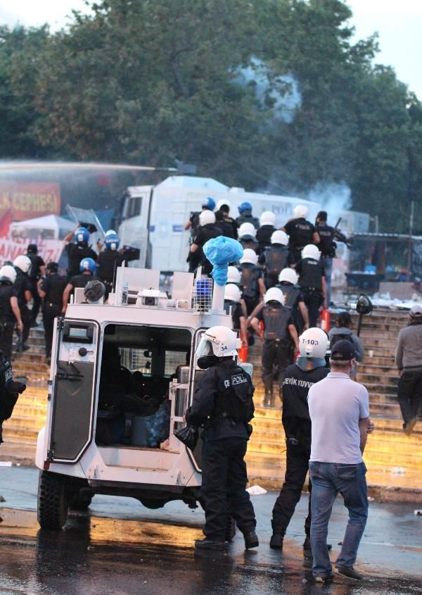 Gezi Parkında ne oldu? Taksim Gezi olayları nasıl başladı, nasıl bitti? - Resim: 216