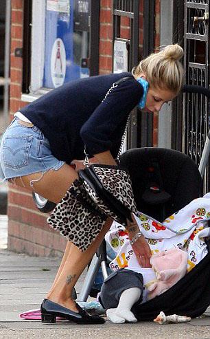 PEACHES GELDOF - Resim: 2