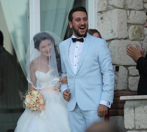 Pis Yedili'nin Orço'su Burak Alkaş evlendi - Resim: 2