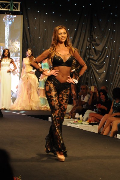 Miss Fashion TV 2015 güzelinin tacını Ivana taktı - Resim: 3